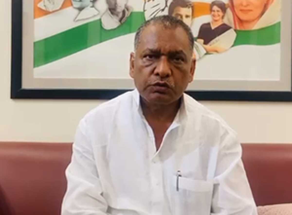 चार अधिकारियों के भरोसे चल रही बिहार सरकार : अखिलेश प्रसाद सिंह